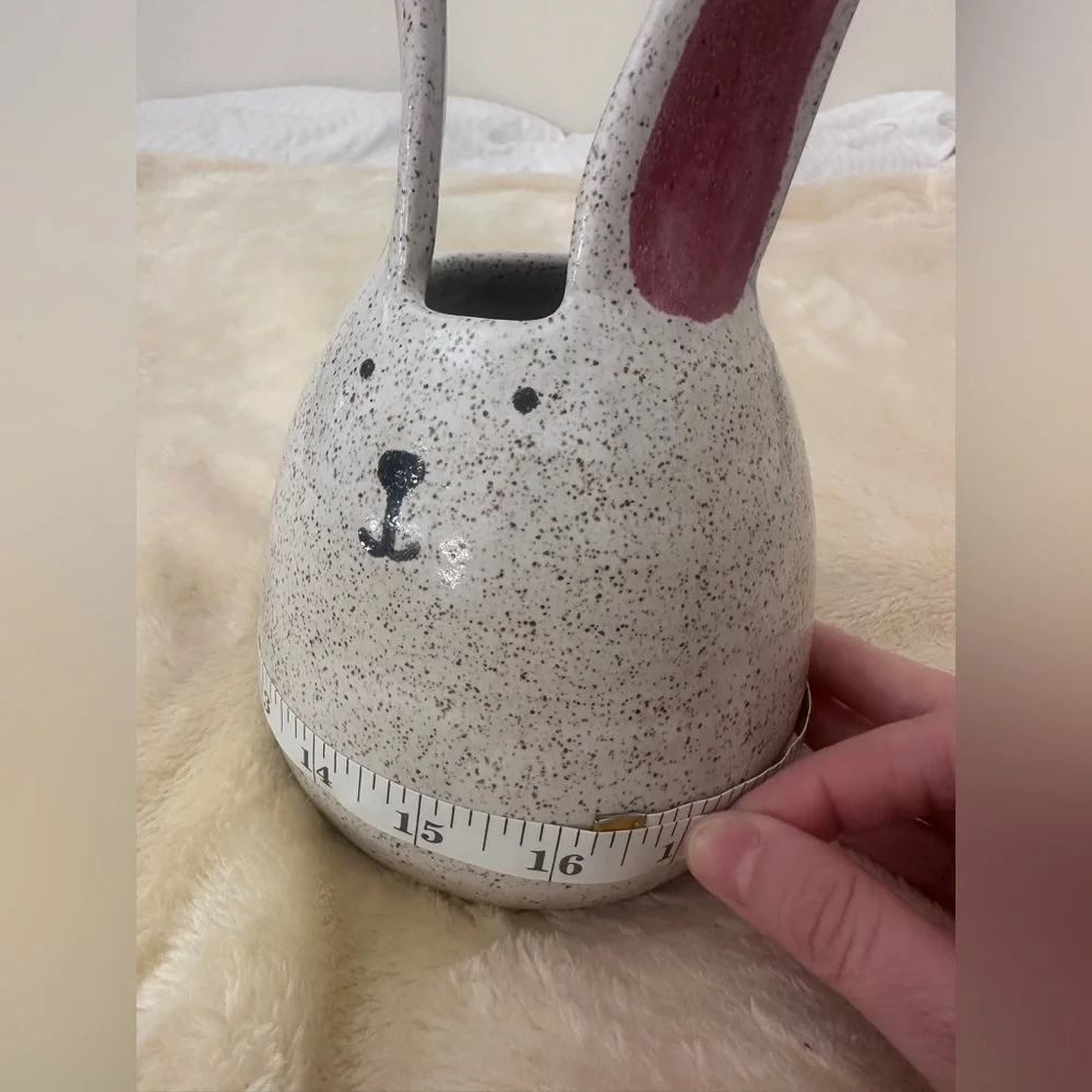 JAIME BLISS Happy Bunny Handmade Speckled Ceramic Planter in Pink and Cream RARE